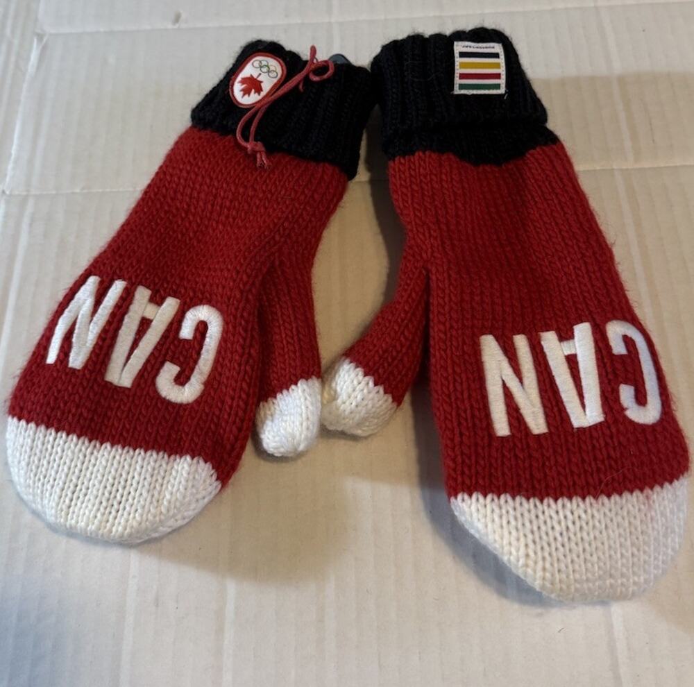 NEW Team Canada 2014 Adult L/XL Sochi Olympic HBC Hudson's Bay Red Mittens